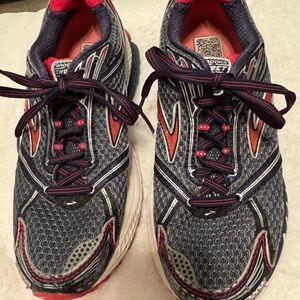 Brooks Ghost Pink and Black Athletic Shoes